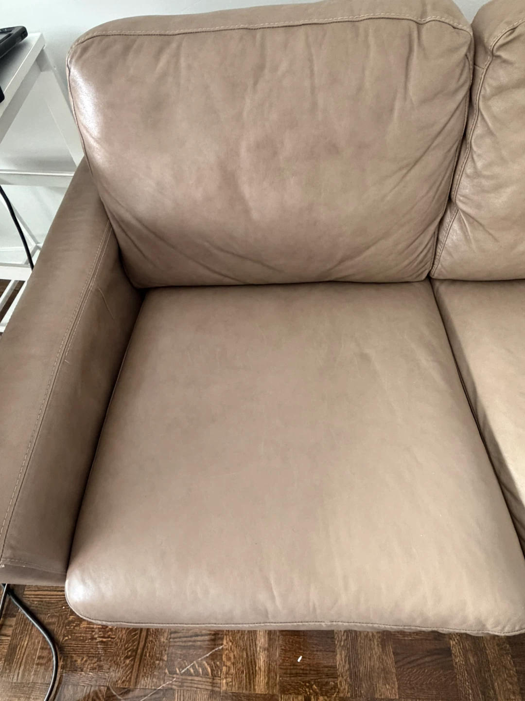 Leather love seat sofa - photo 3