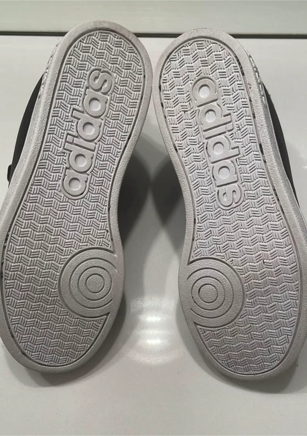 Adidas Kids Black Velcro Sneakers Y1.5 - photo 3