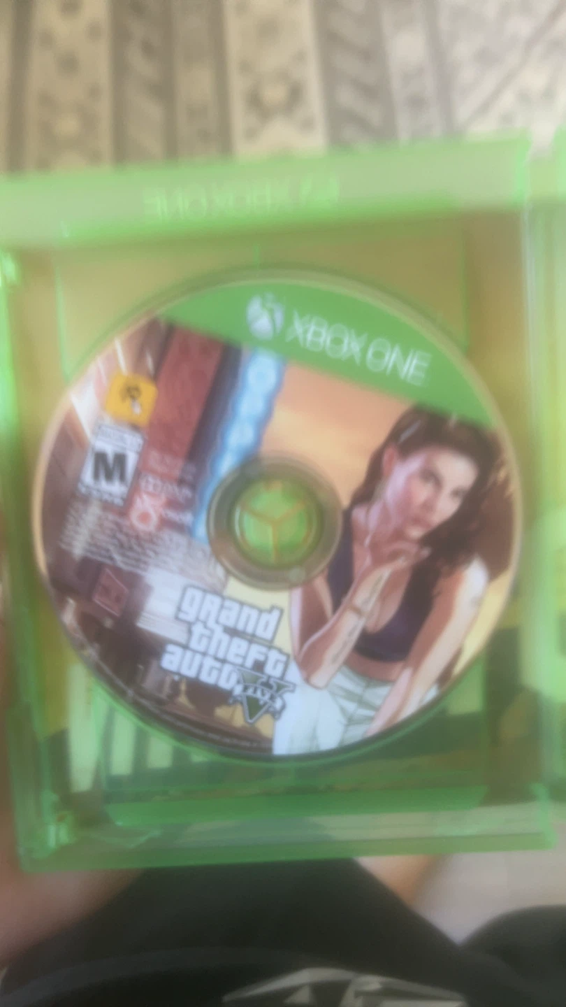 Grand Theft Auto V - Xbox One - photo 2