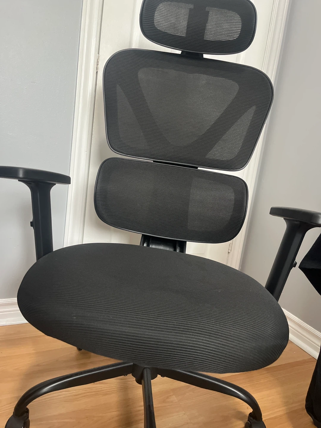 Black Ergonomic Office Chair with Headrest