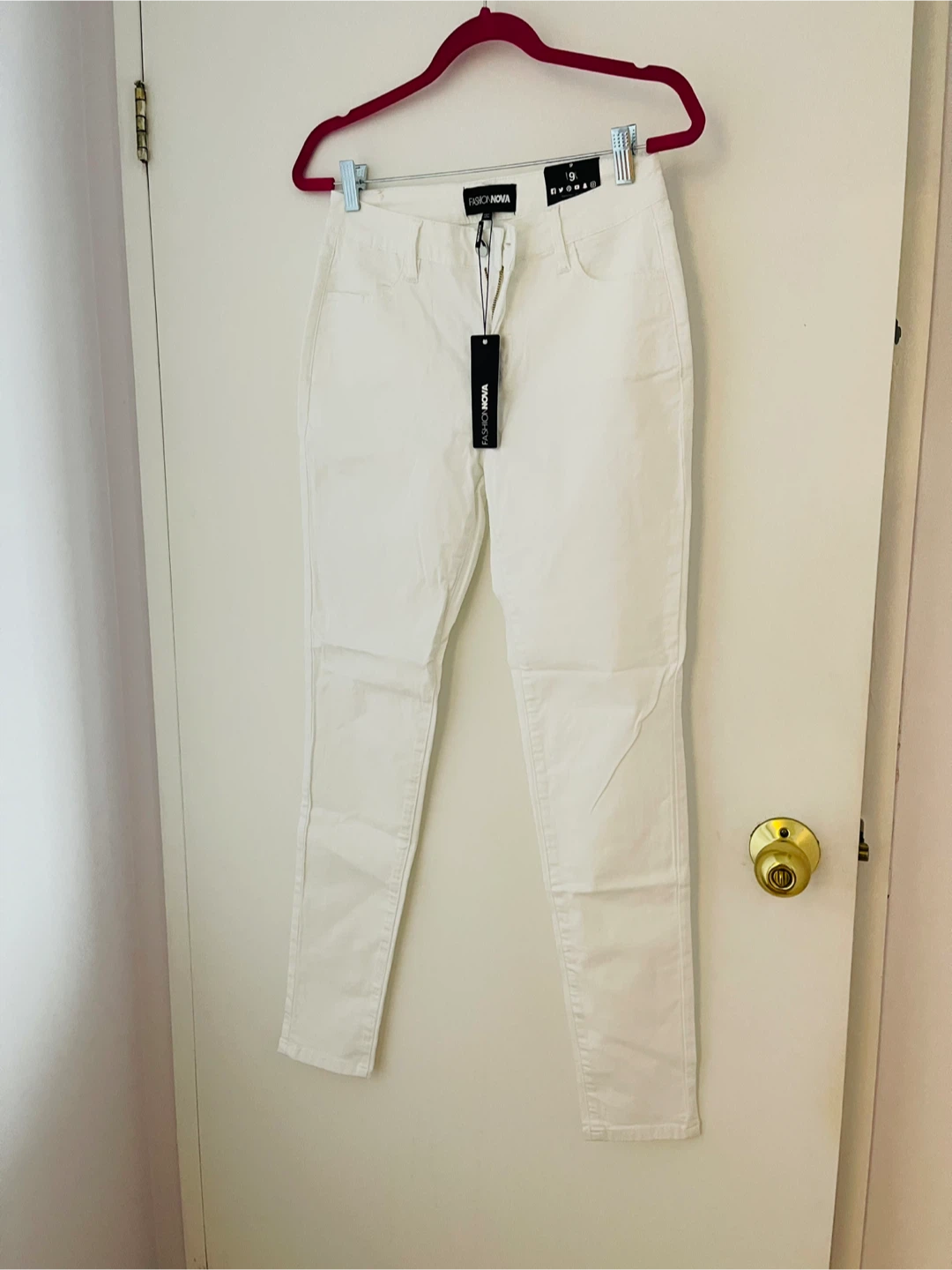 Fashion Nova White High-Waisted Skinny Jeans Size 9 - photo 2