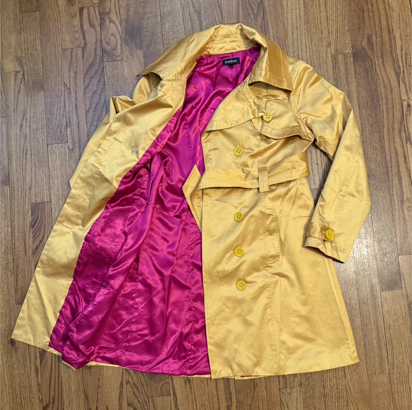 Pre-loved Bebe Gold Satin Double Breasted Trench Coat 🏆 - photo 2