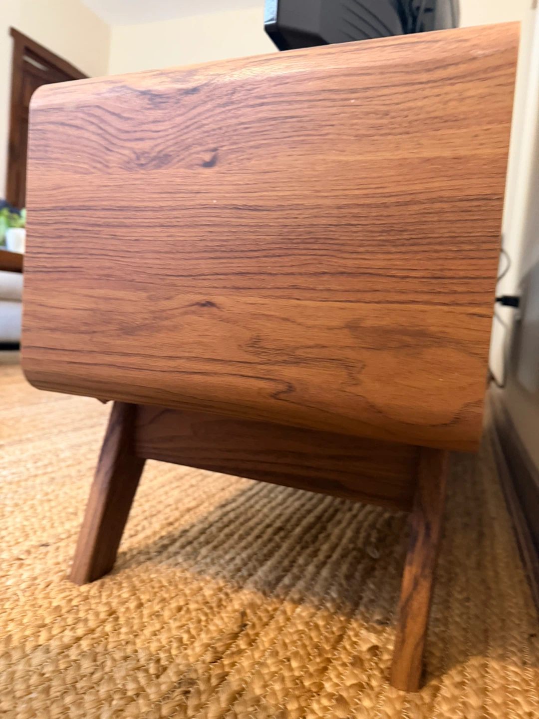 Mid-Century Modern Wood TV Stand - photo 4