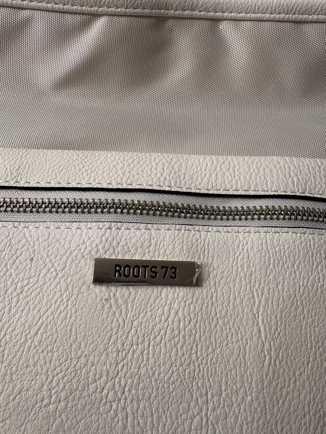 Roots 73 White Shoulder Bag - photo 3