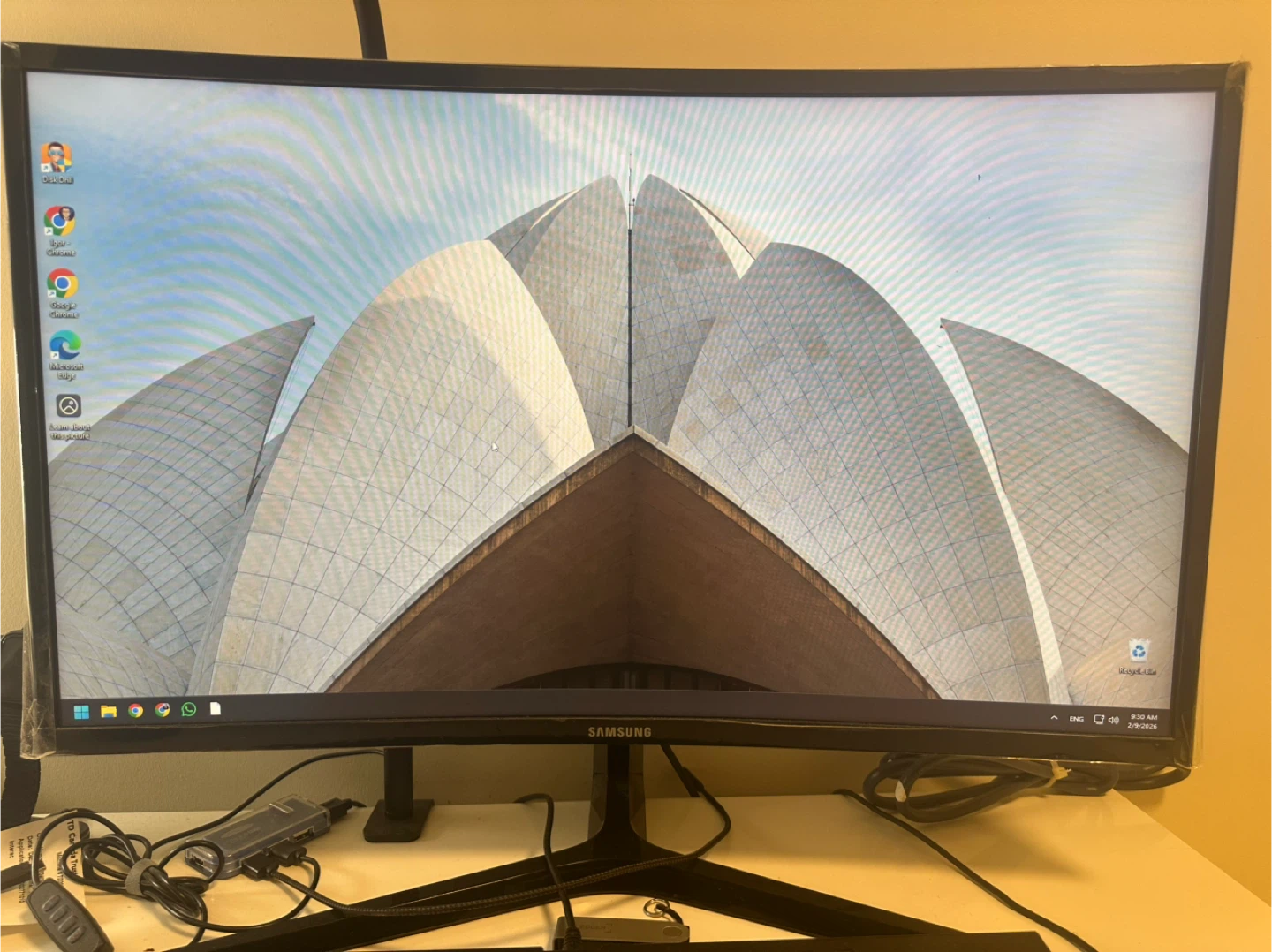 Samsung C27F396FH 27" Curved Monitor - photo 2