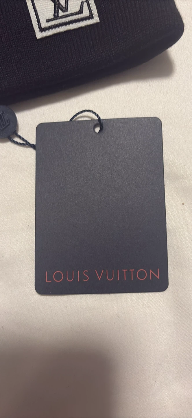 Louis Vuitton Beanie - photo 5
