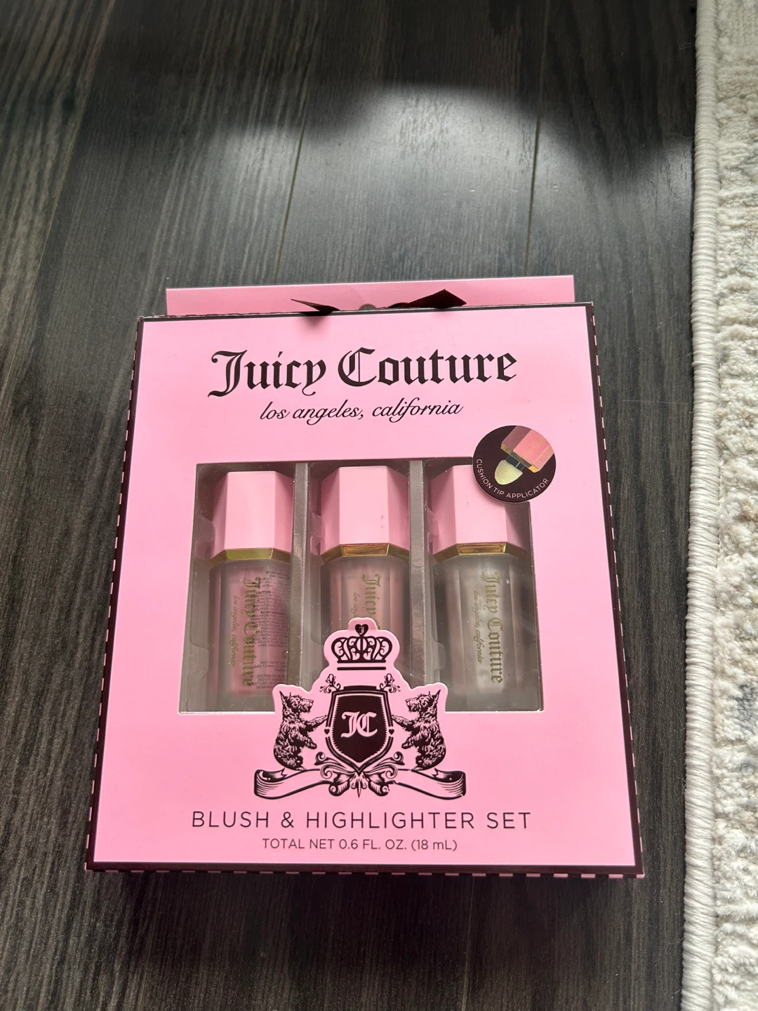Juicy couture, blush and highlighter set gift set