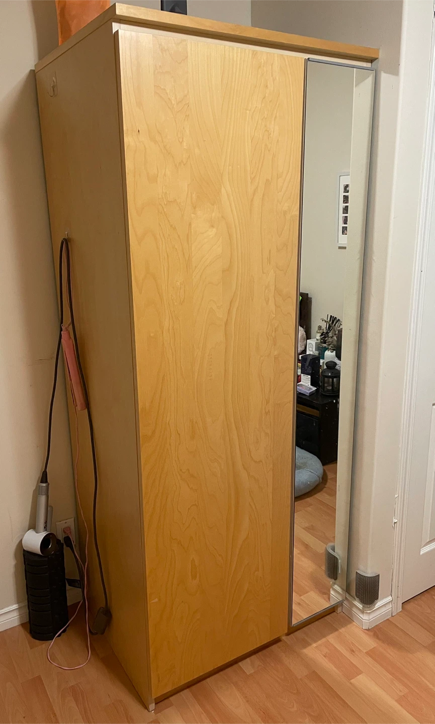 Wood Wardrobe with Mirrored Door