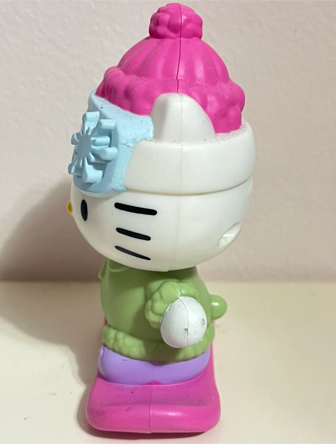 McDonald's Hello Kitty Snowboarder Toy 🏆 - photo 2