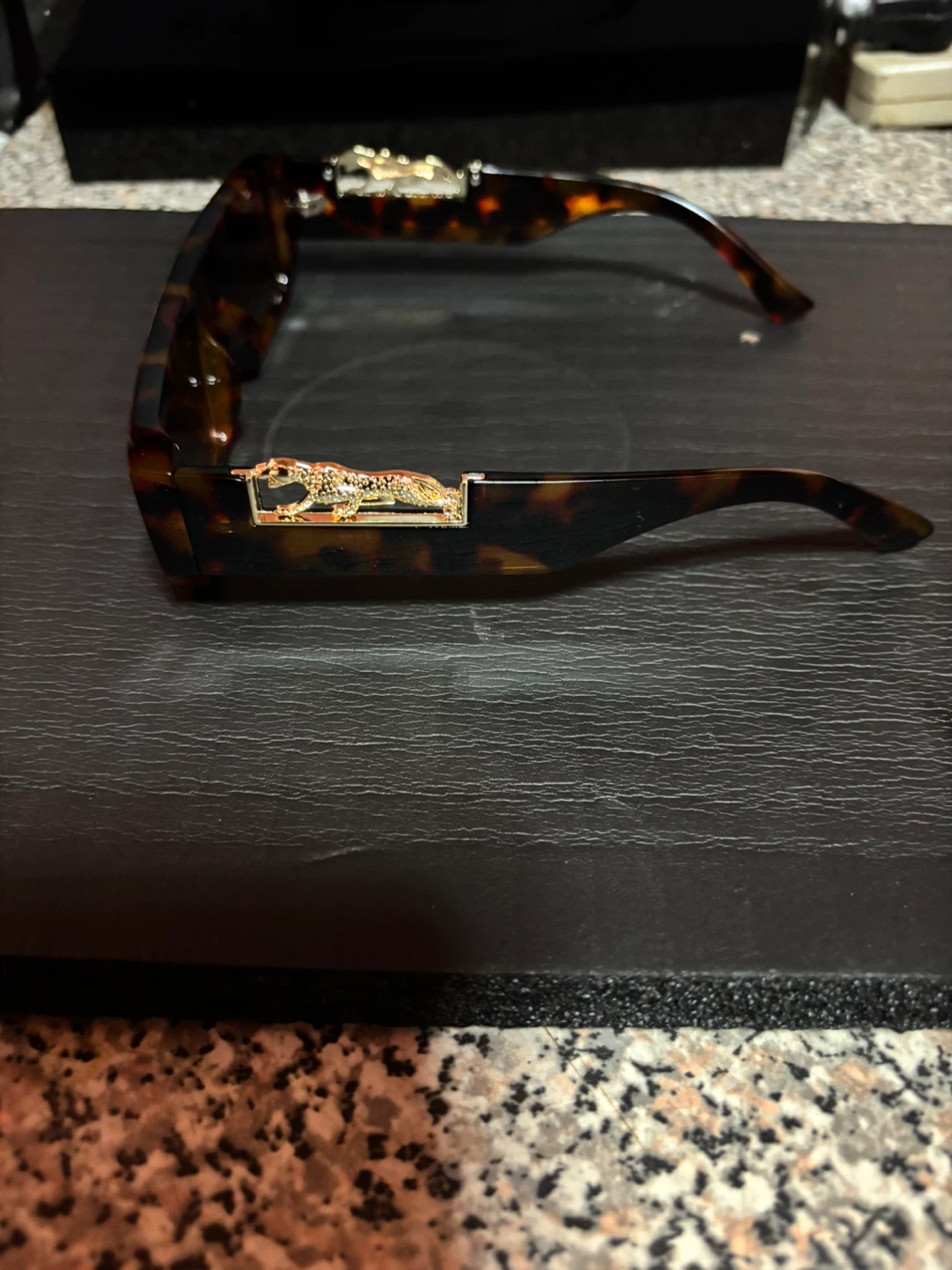 Fashion Sunglasses with Leopard Accent - photo 4