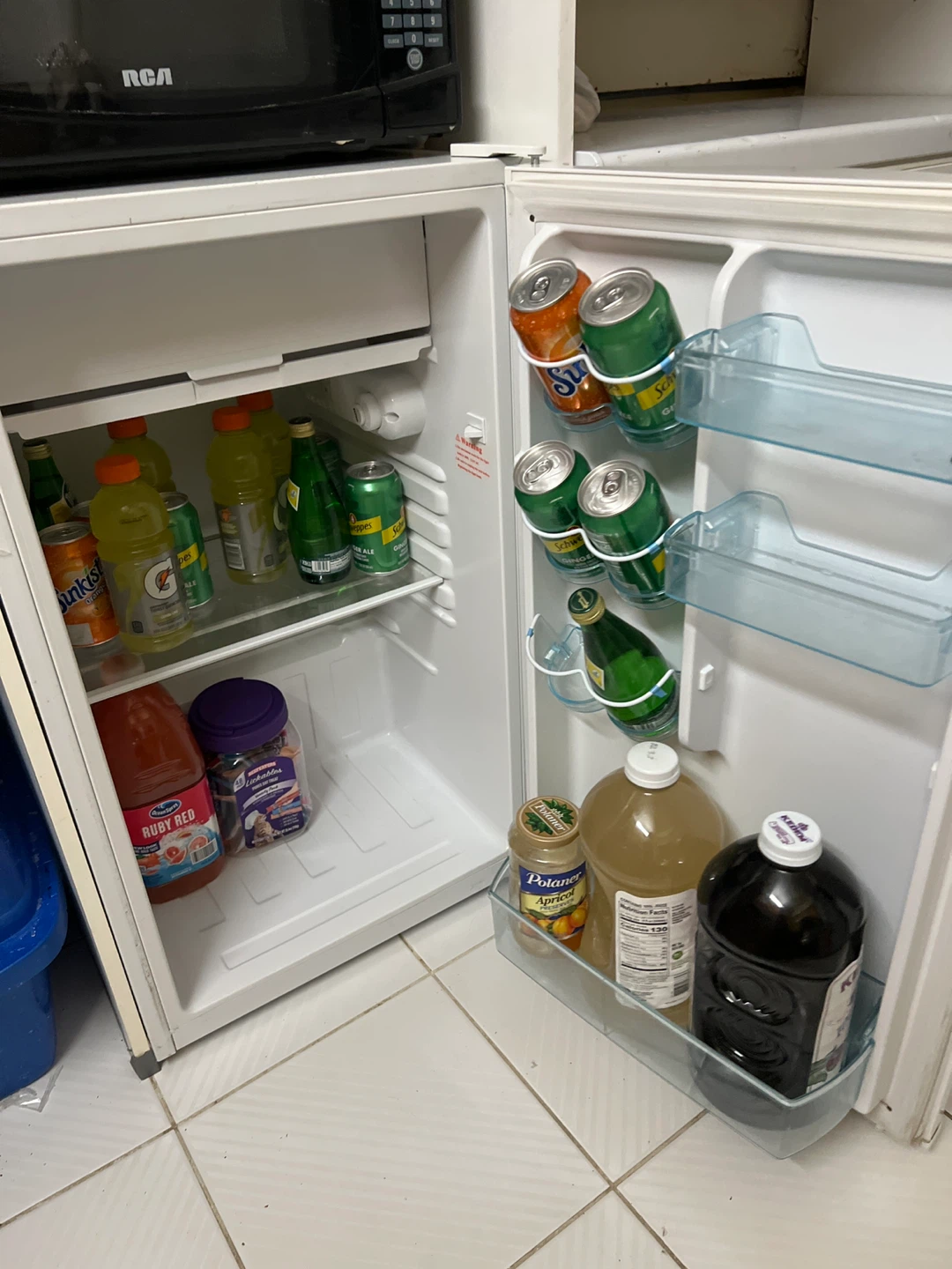 Avanti Compact Refrigerator - photo 5
