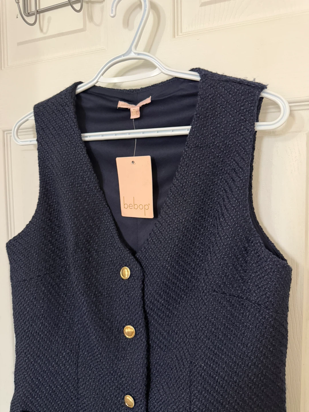 Sleeveless Button-Front Dress - photo 3