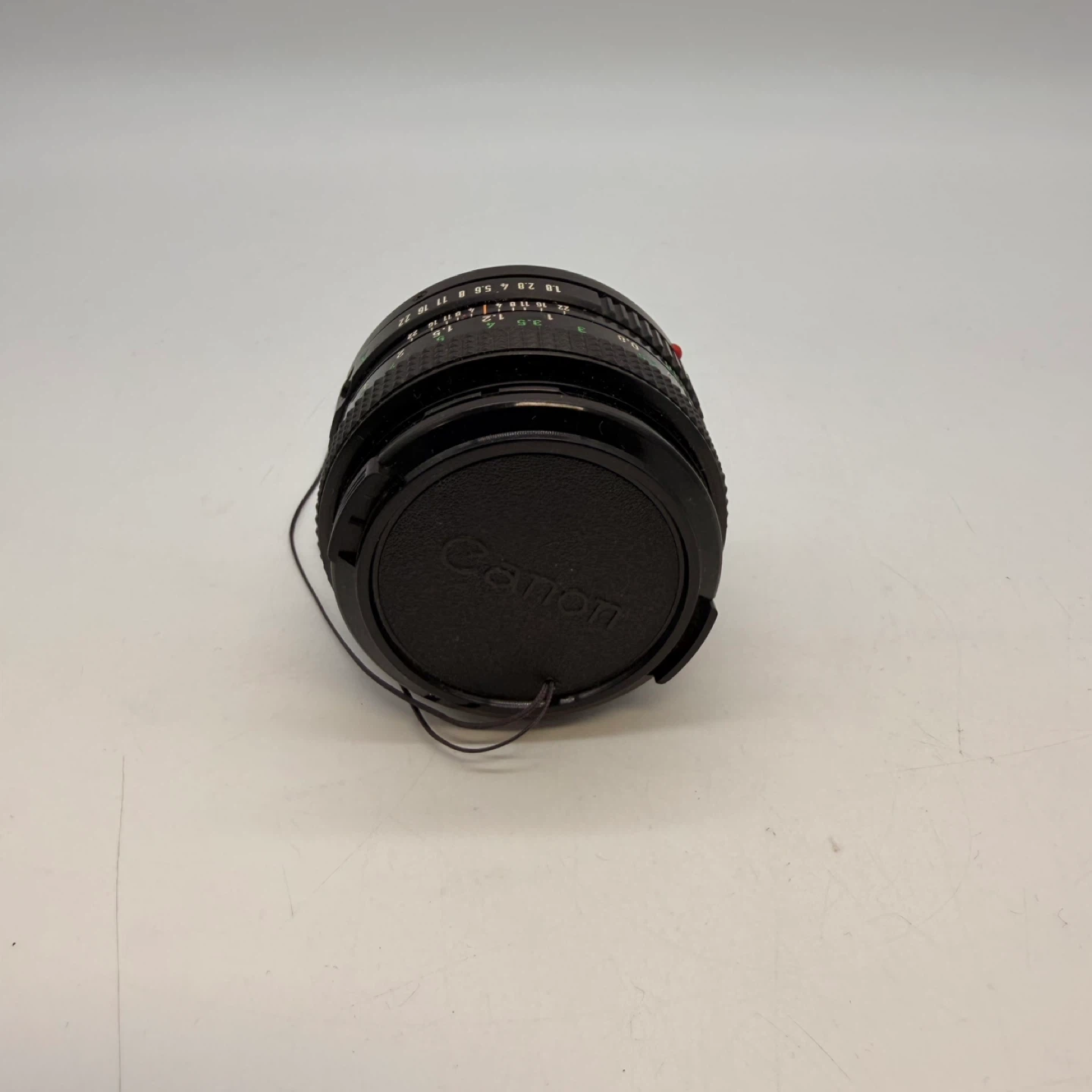 Canon FD 50mm f/1.8 Lens Vintage Japan Film Camera Lens - photo 2