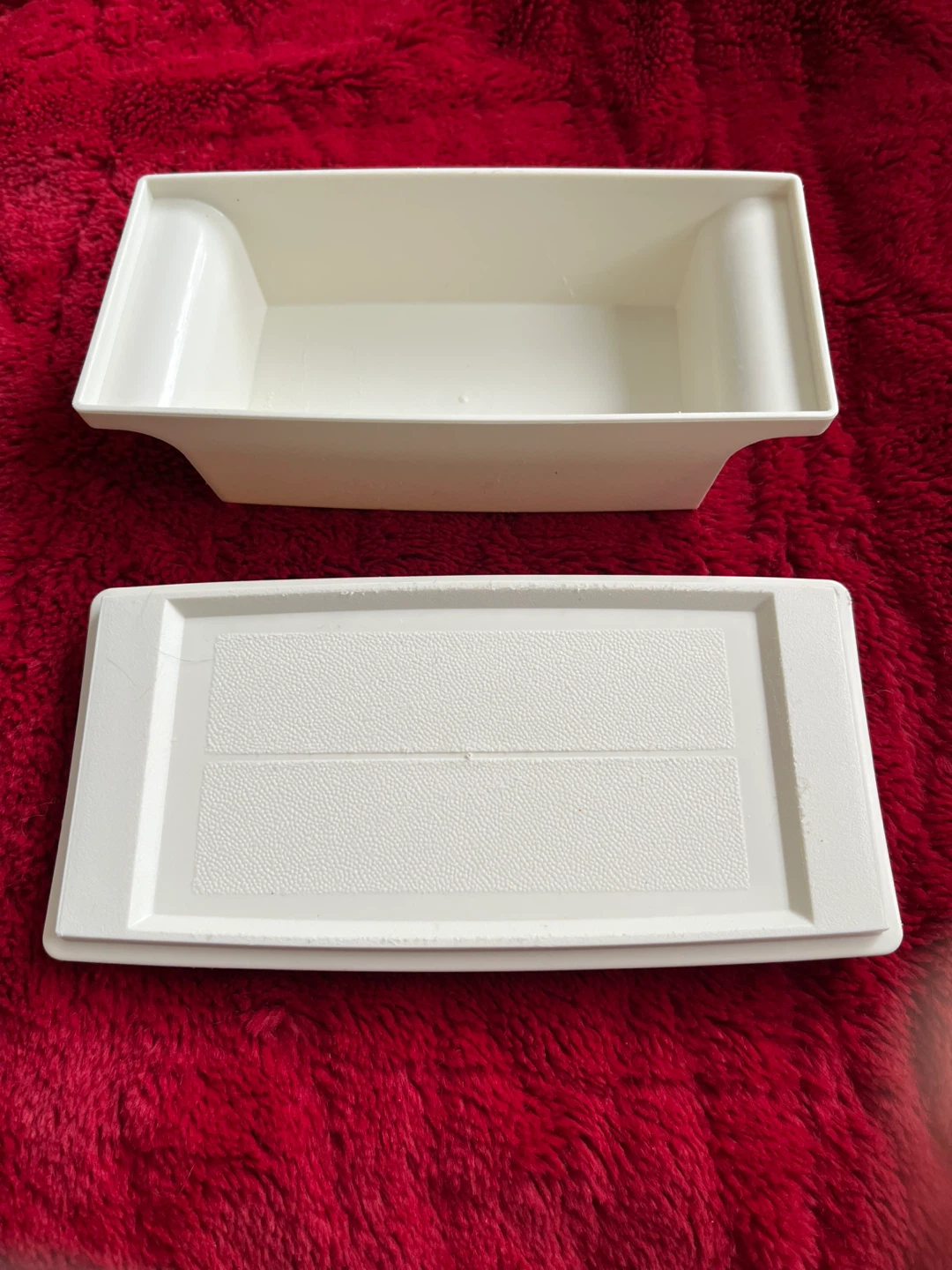 Tupperware Butter Dish with Lid - photo 2