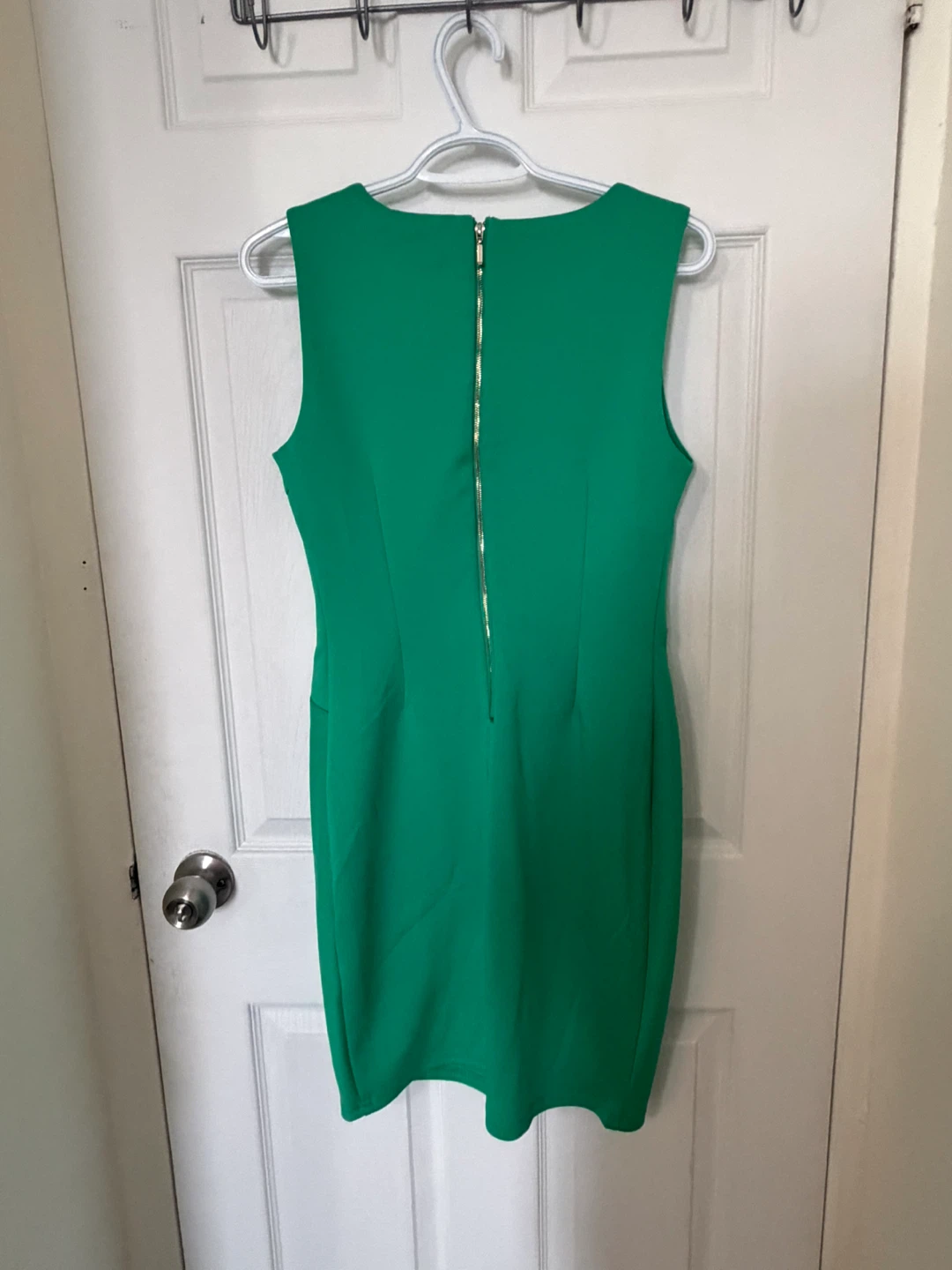Suzy Shier Green dress - photo 3