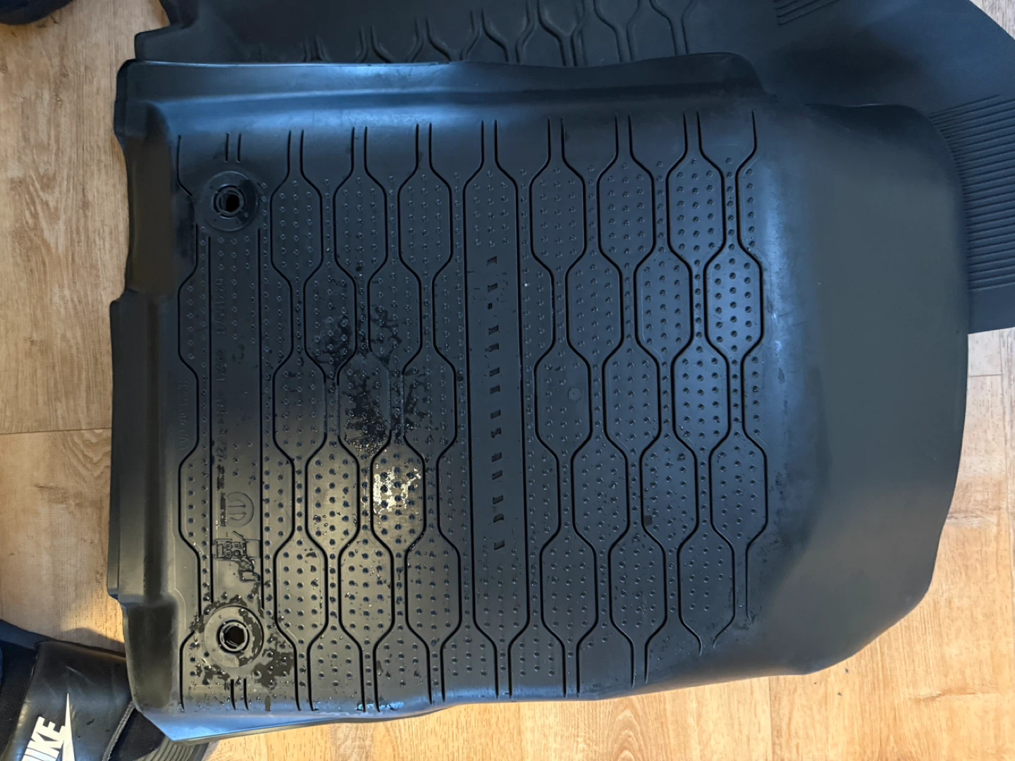Dodge Durango All Weather Floor Mats Set - photo 2