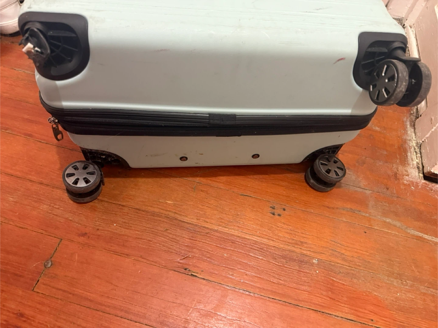Light Blue Hardside Spinner Suitcase Large Check In - photo 3