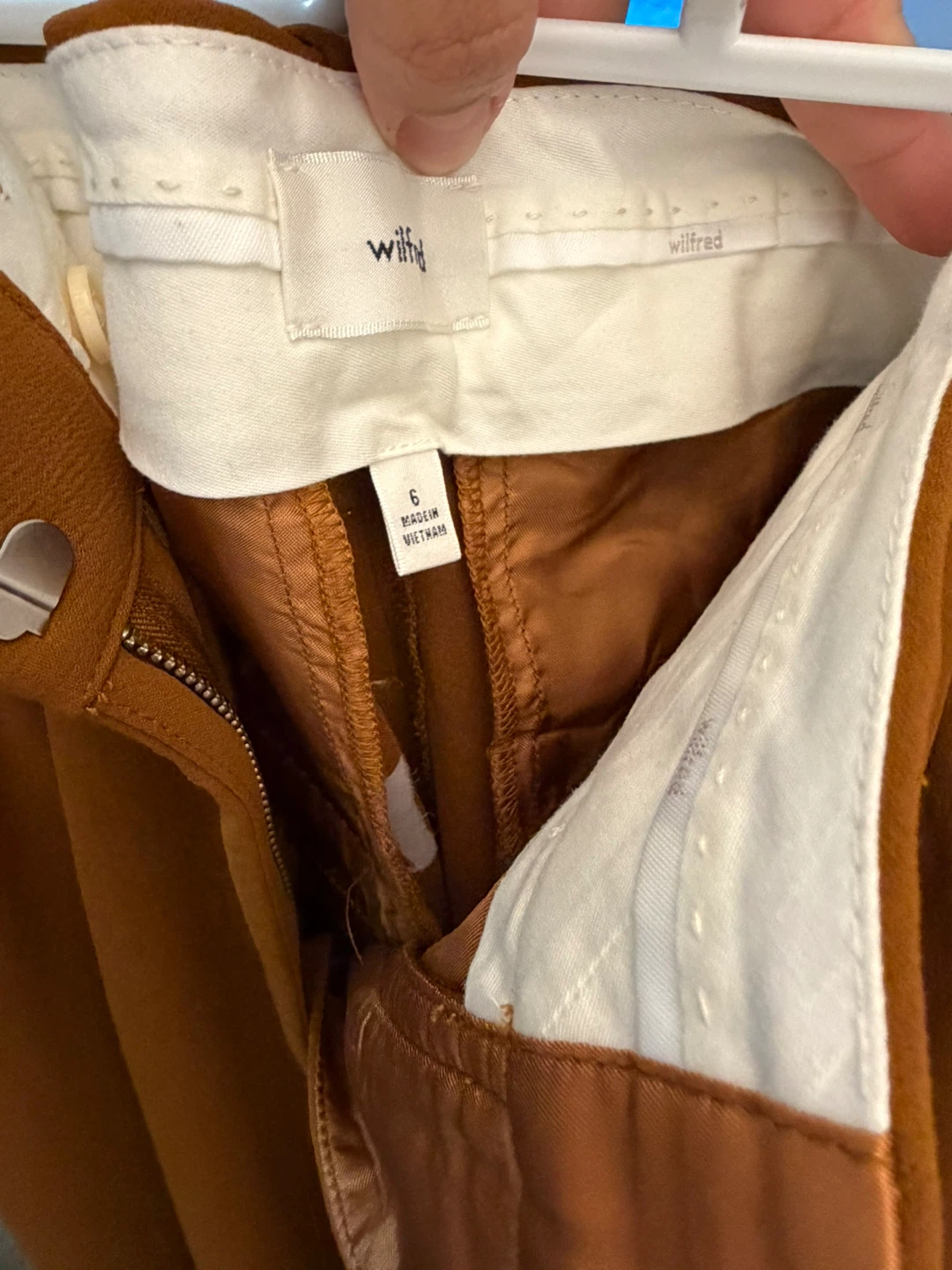 Aritzia Effortless pants - photo 3
