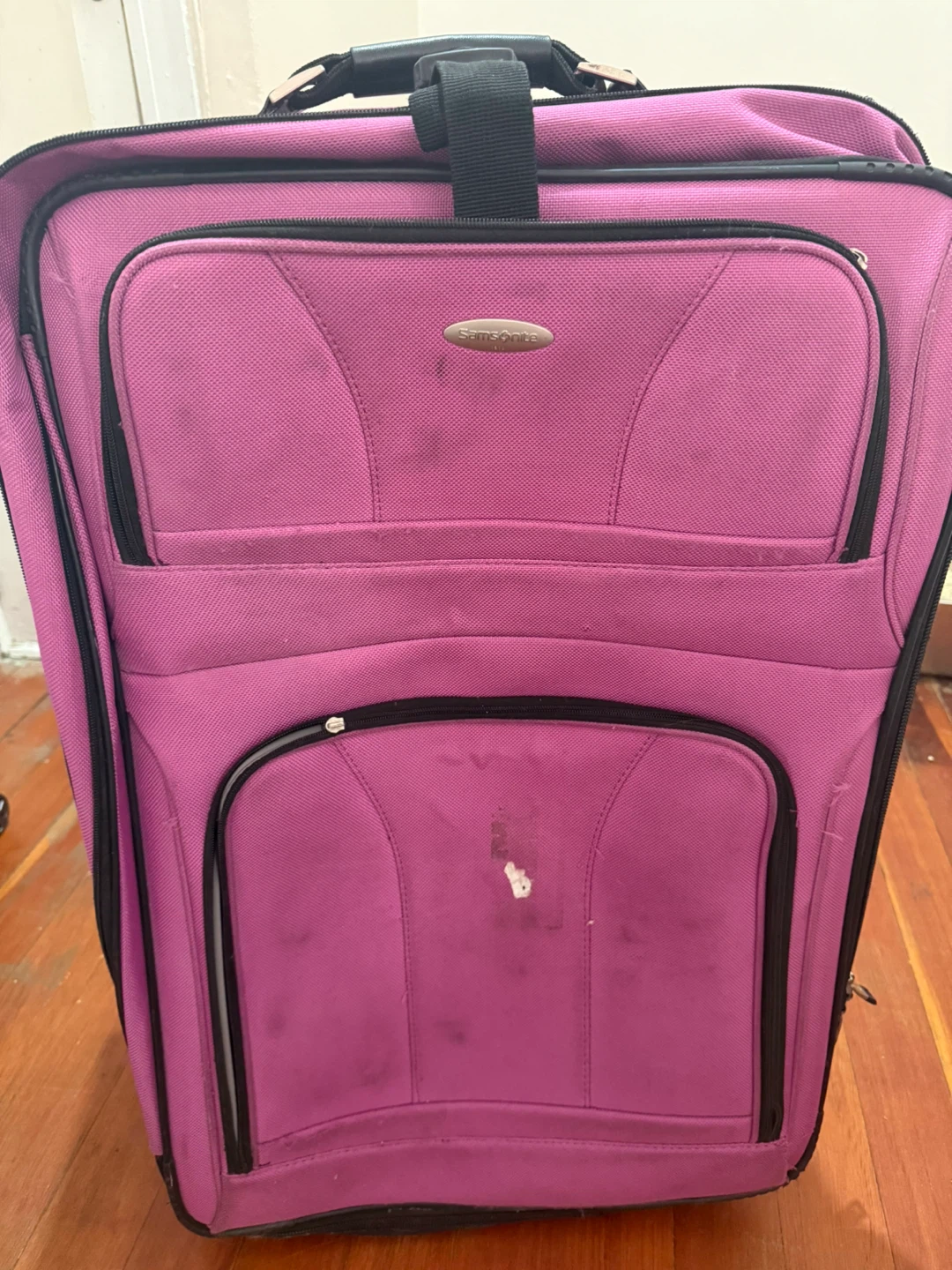 Samsonite Large Check In Pink Rolling Suitcase