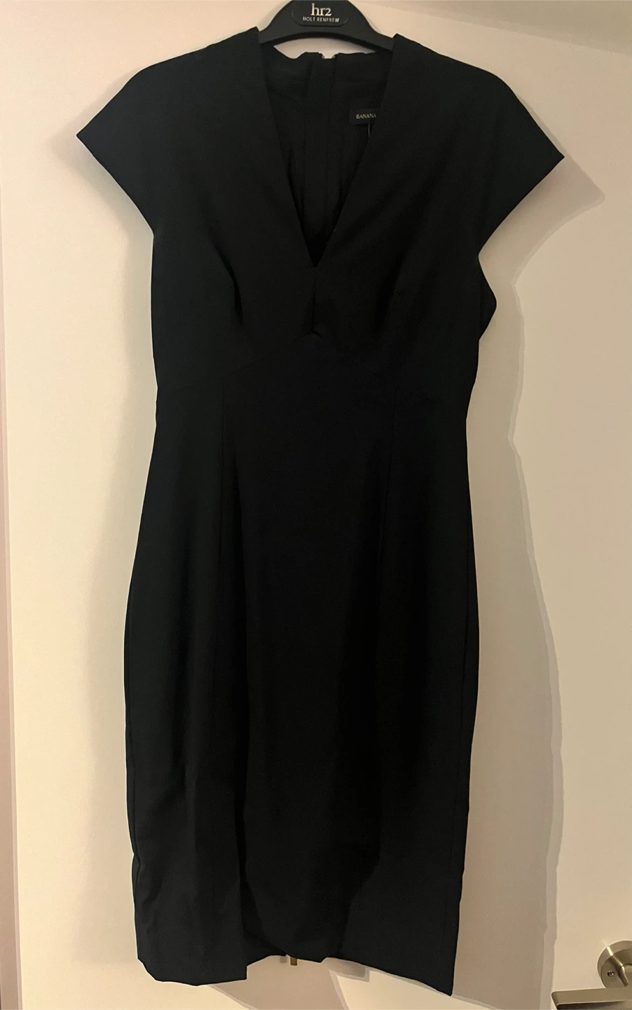 Banana Republic Black Cap Sleeve Sheath Dress Size 2 🏆