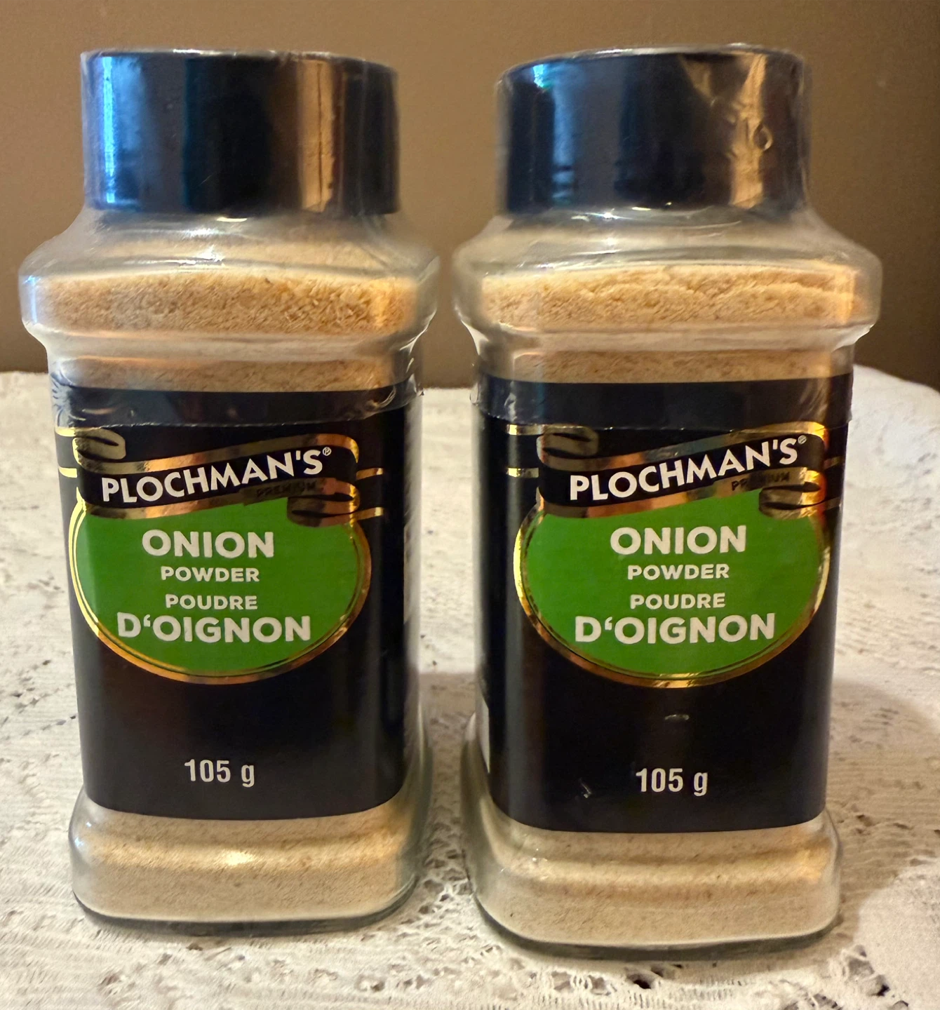 2 Onion Powder Bottles❣️Priced to clear! Exp. Apr. 10, 2026