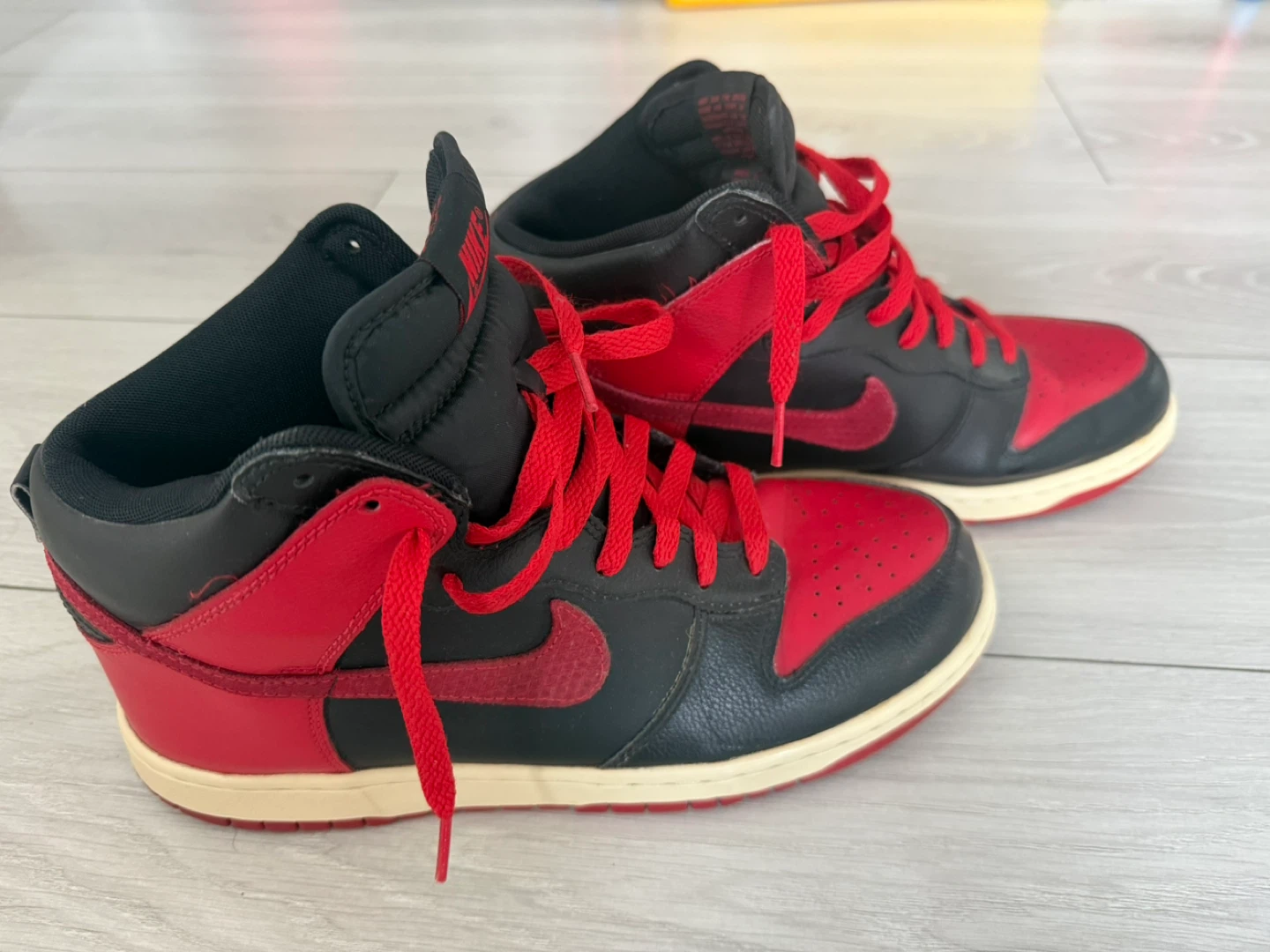 Nike Dunk High Retro Men's Shoes Red Black Size 9.5