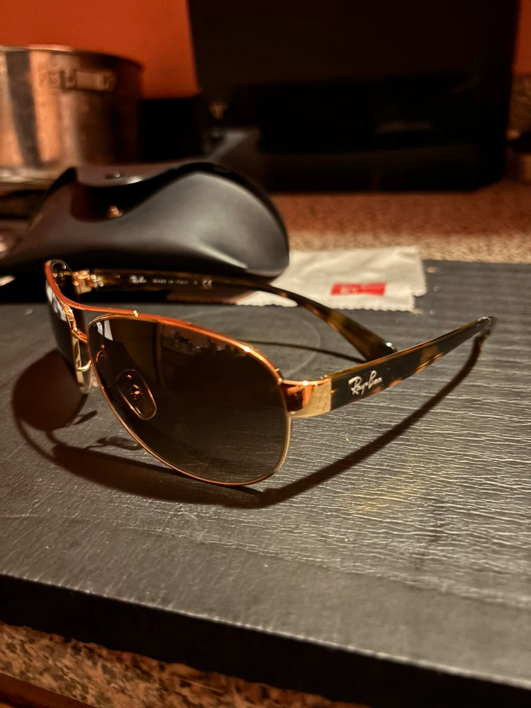 Ray-Ban Aviator Sunglasses with Case - photo 3