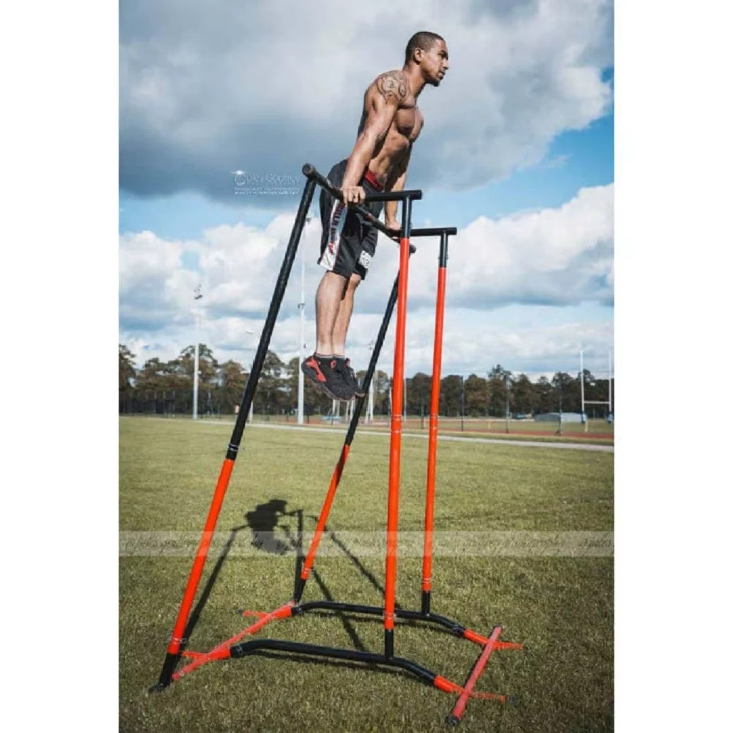 Portable pull up and dip station