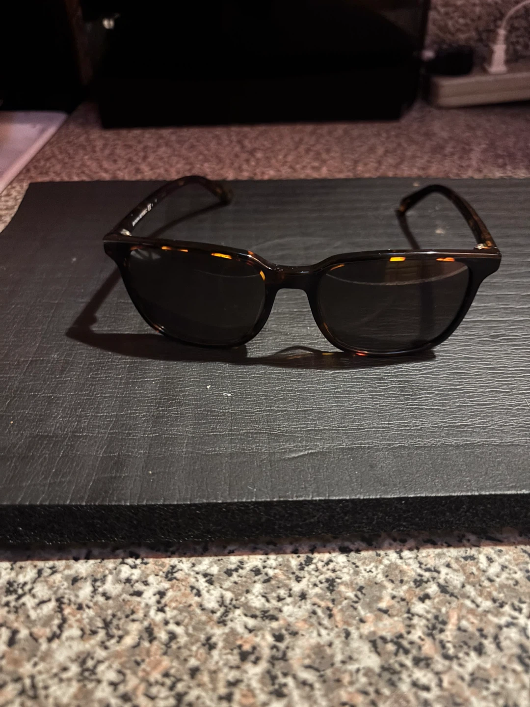 Banana Republic Tortoise Shell Sunglasses - photo 4