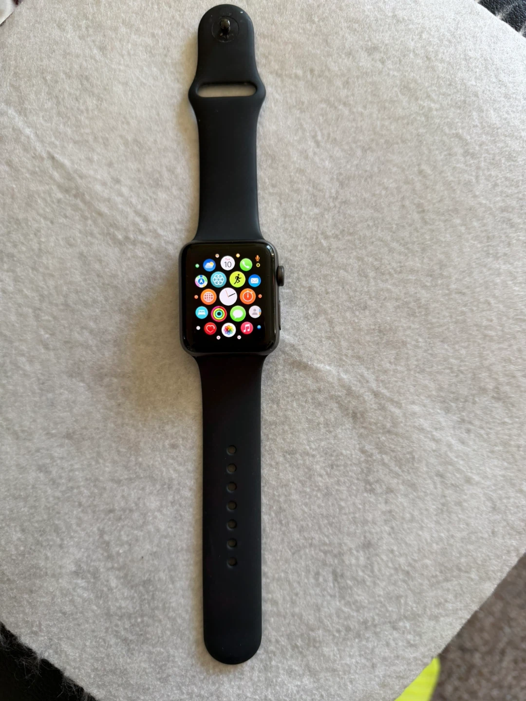 Apple Watch Series 3 - Black - photo 3