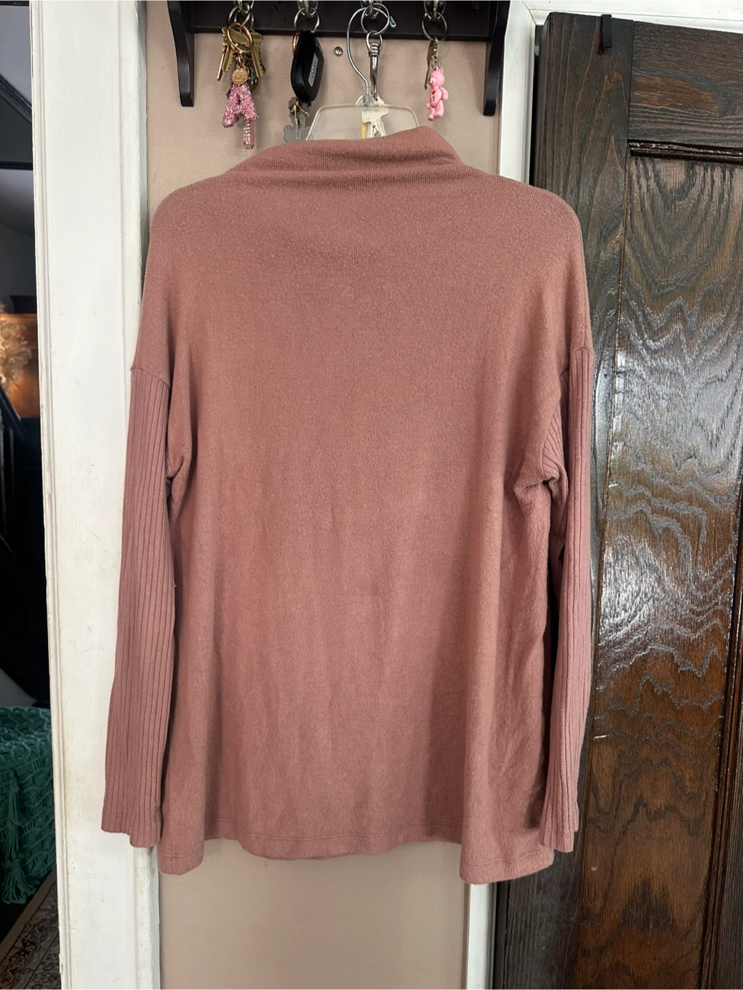 A Pea in the Pod Pink Turtleneck Sweater - Size M - photo 4