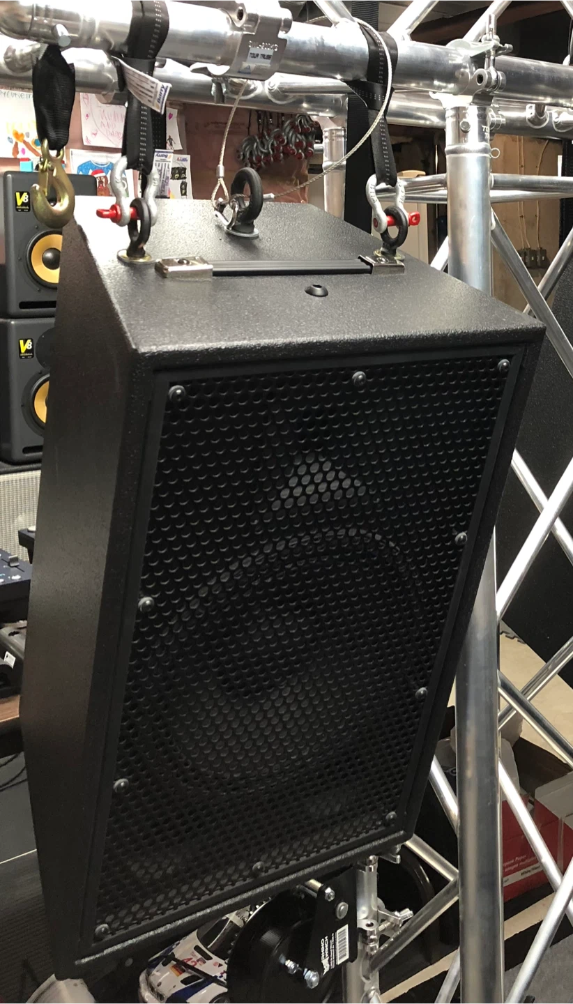 12” × 2 Way Bi-Amplified, Point Source Loudspeaker - photo 3