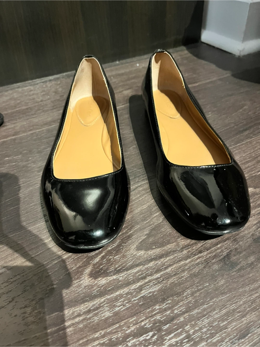 Calvin Klein Women's Black Ballet Flats 🏆
