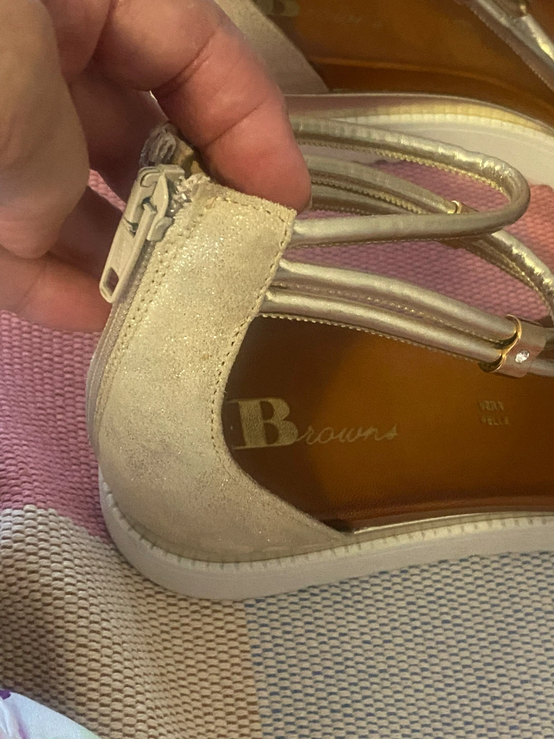 Browns Women's Gold Leather Sandals made in Italy NEW - photo 4