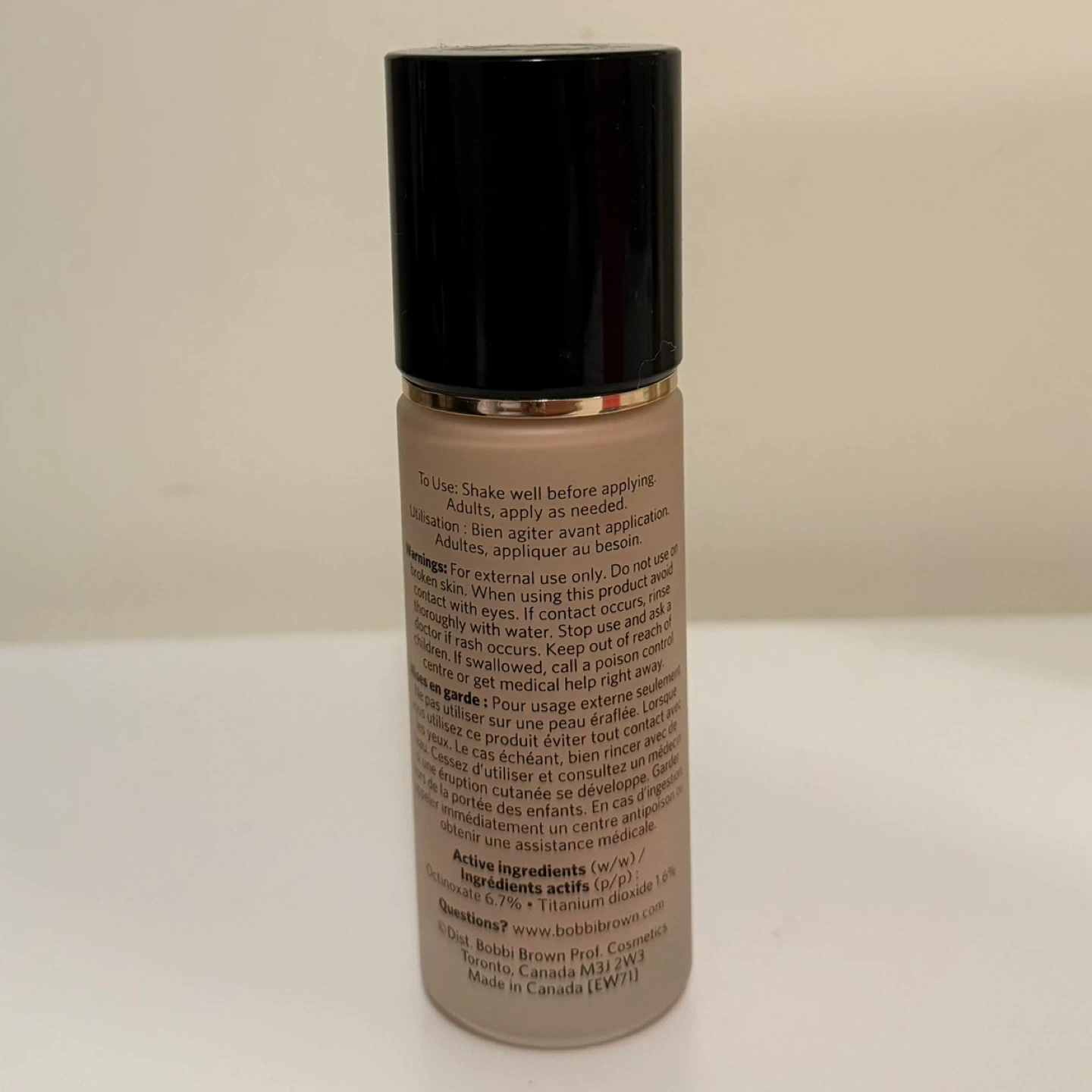 Bobbi Brown Weightless Skin Oil-Controlling Foundation - photo 5