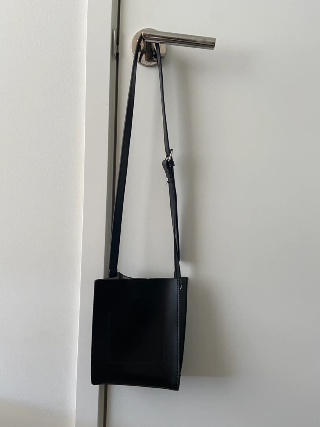 Black Shoulder Bag