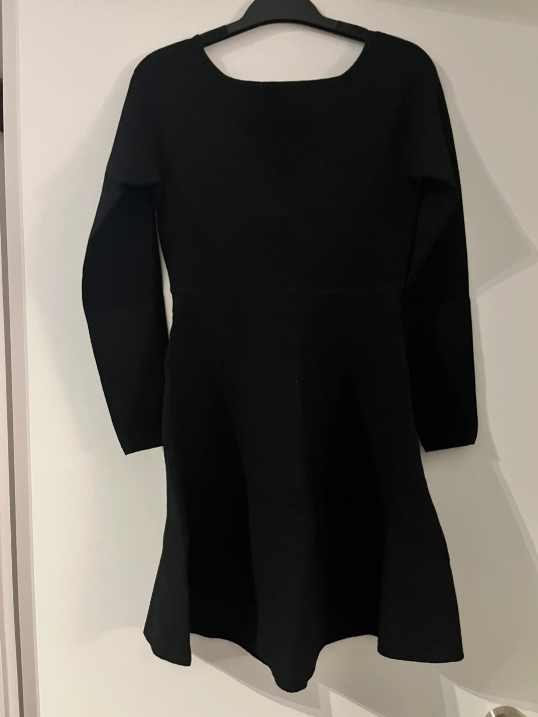 Club Monaco Black Knit Dress Size S/P 🏆 - photo 2