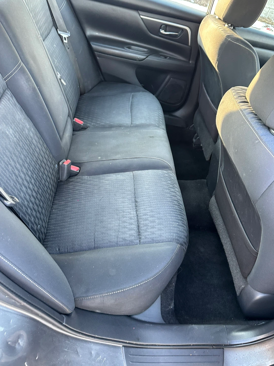 2018 Nissan Altima SV Sedan 100k Miles - photo 5