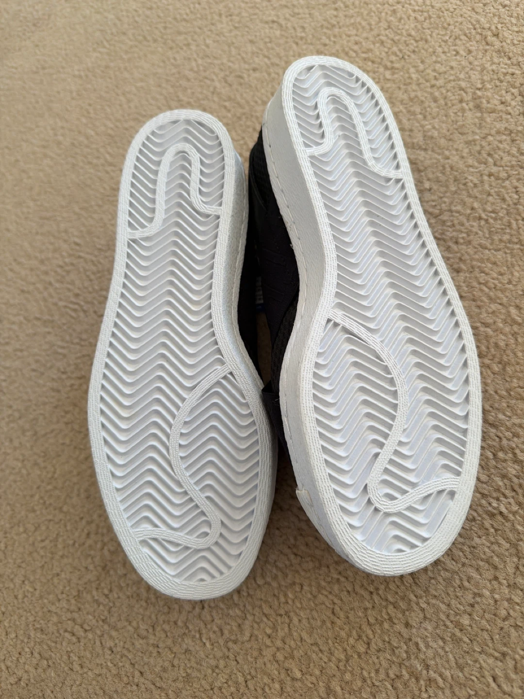 Adidas slip on shoe - photo 2