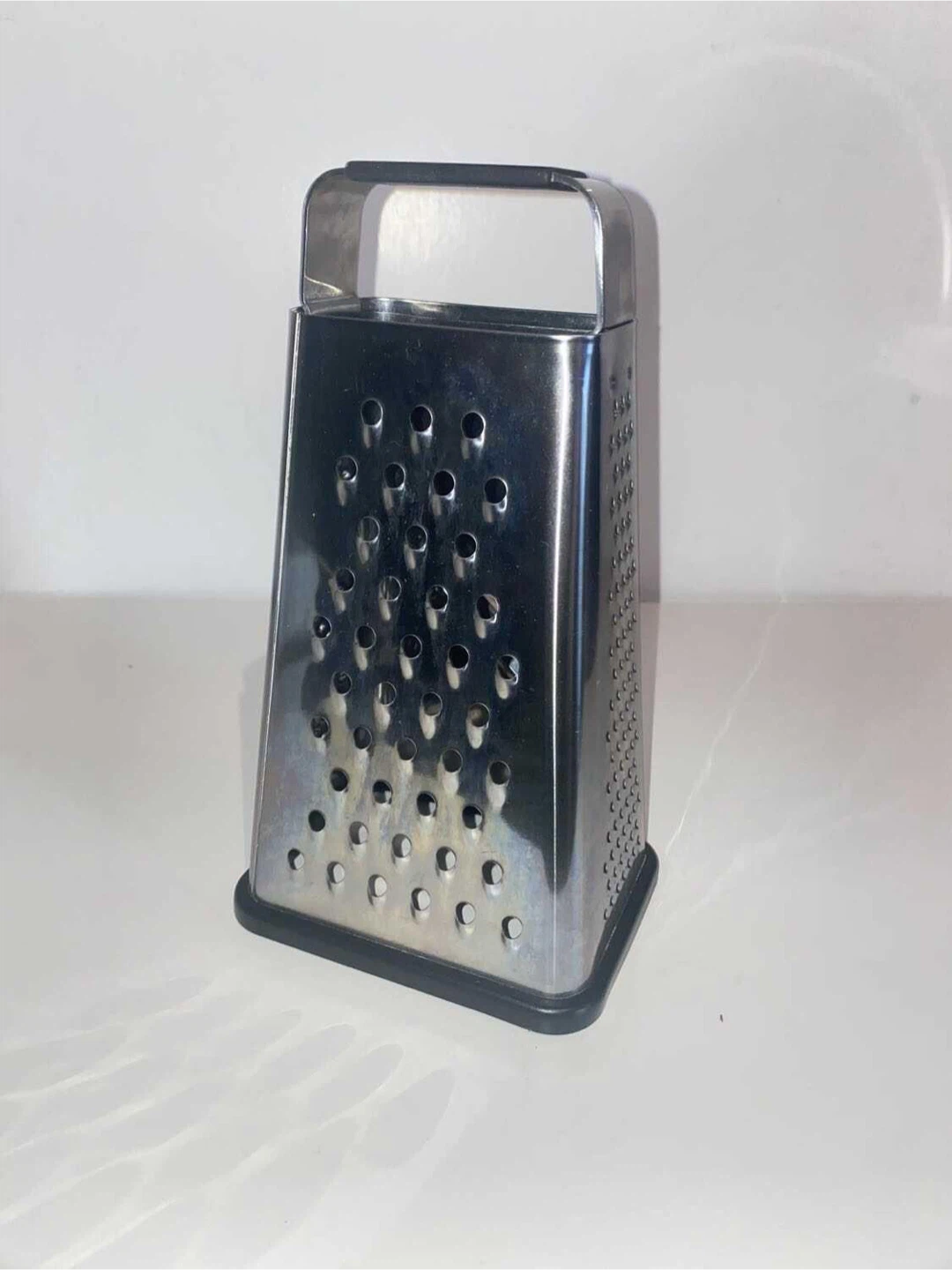 Large cheese grater