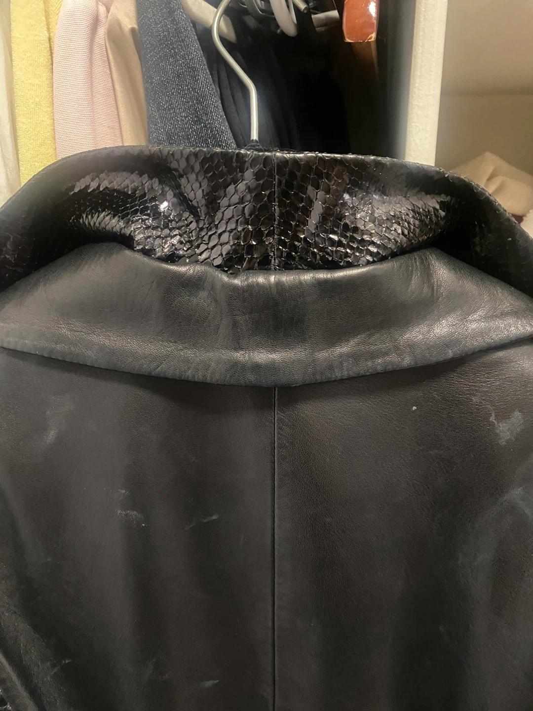 Gianni Versace Black Leather Jacket - photo 3