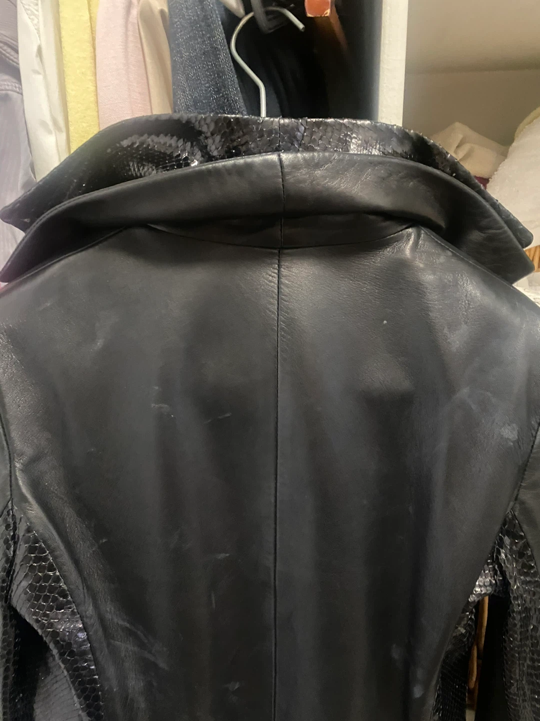 Gianni Versace Black Leather Jacket - photo 4