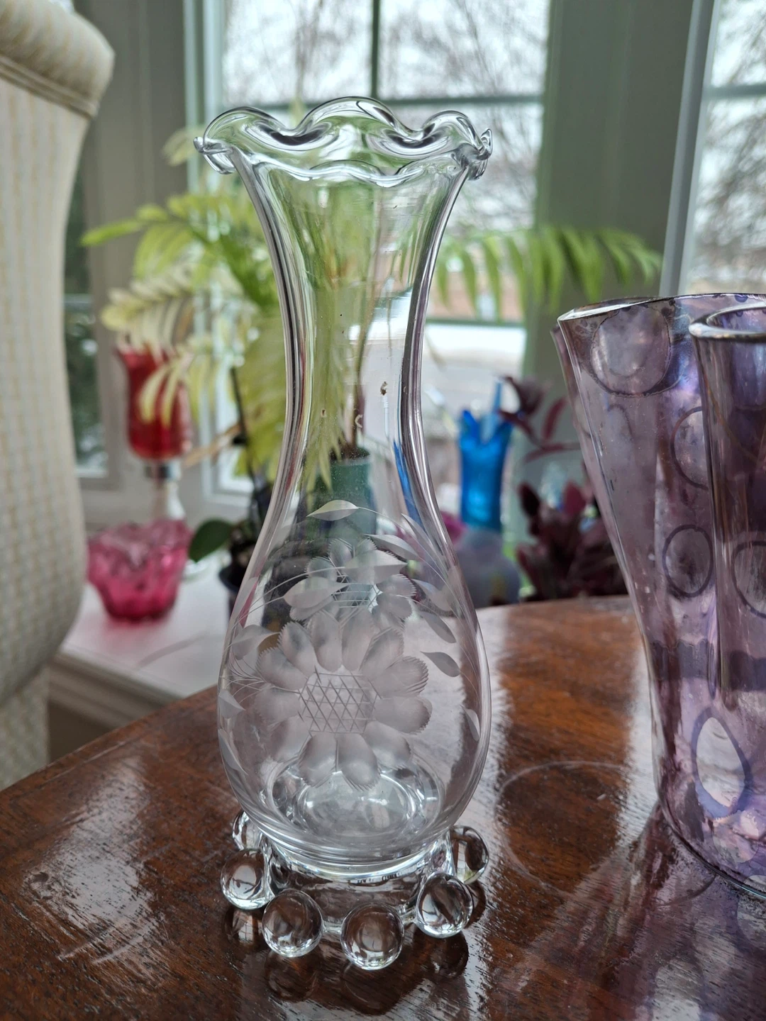 Small vintage cornflower etched bud vase - photo 4