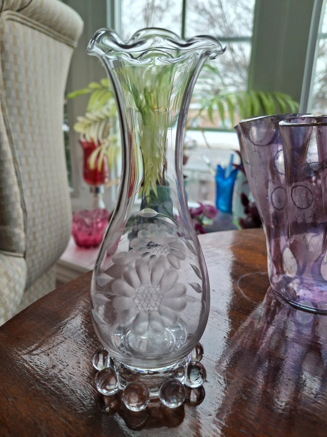 Small vintage cornflower etched bud vase - photo 2