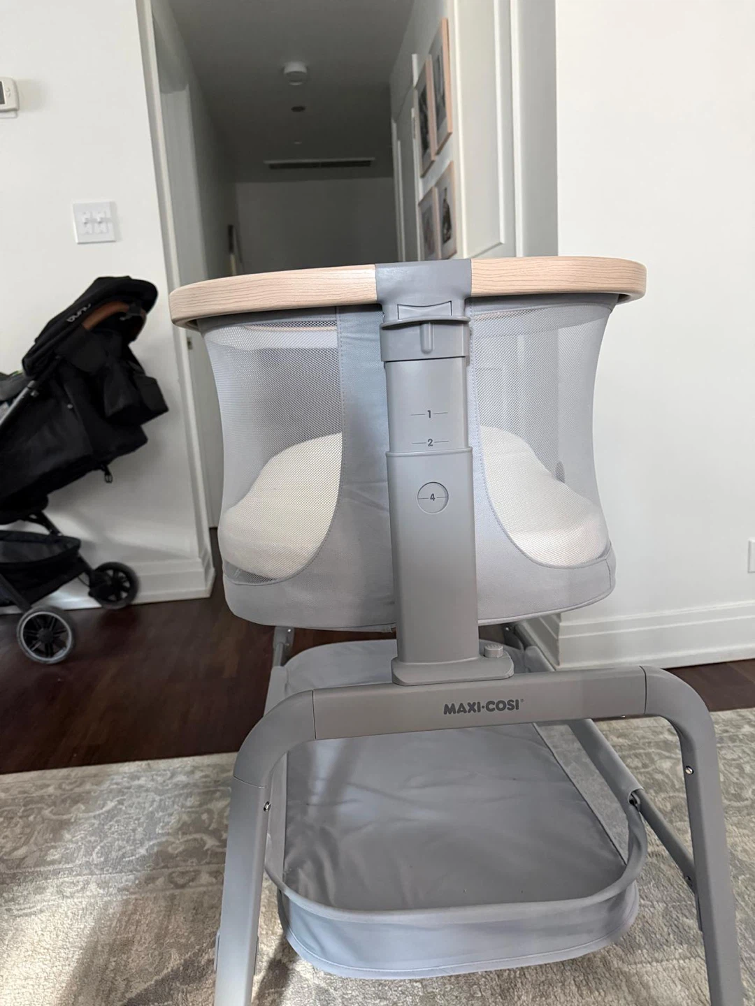 Maxi-Cosi Iora Bassinet NEW