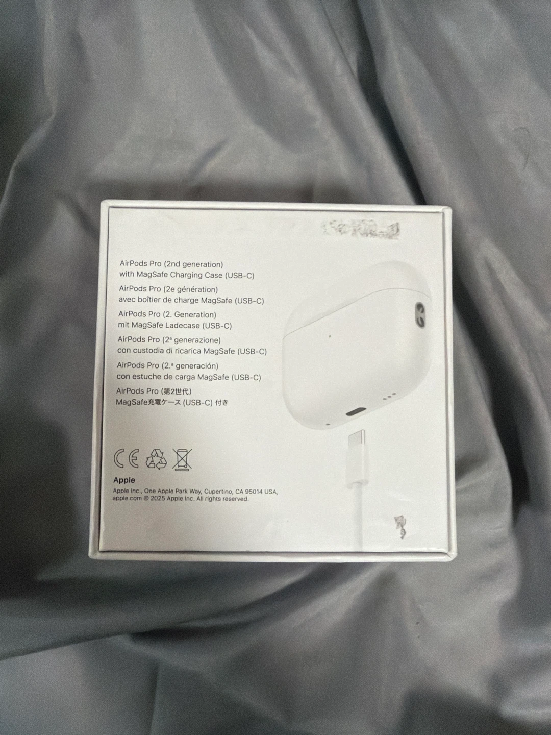 Apple AirPods Pro (2nd generation) - photo 2