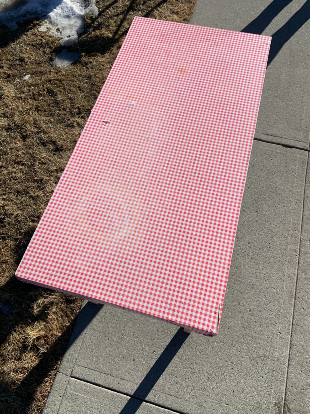 Wooden Table with Red Checkered Cover / furniture tables - photo 5