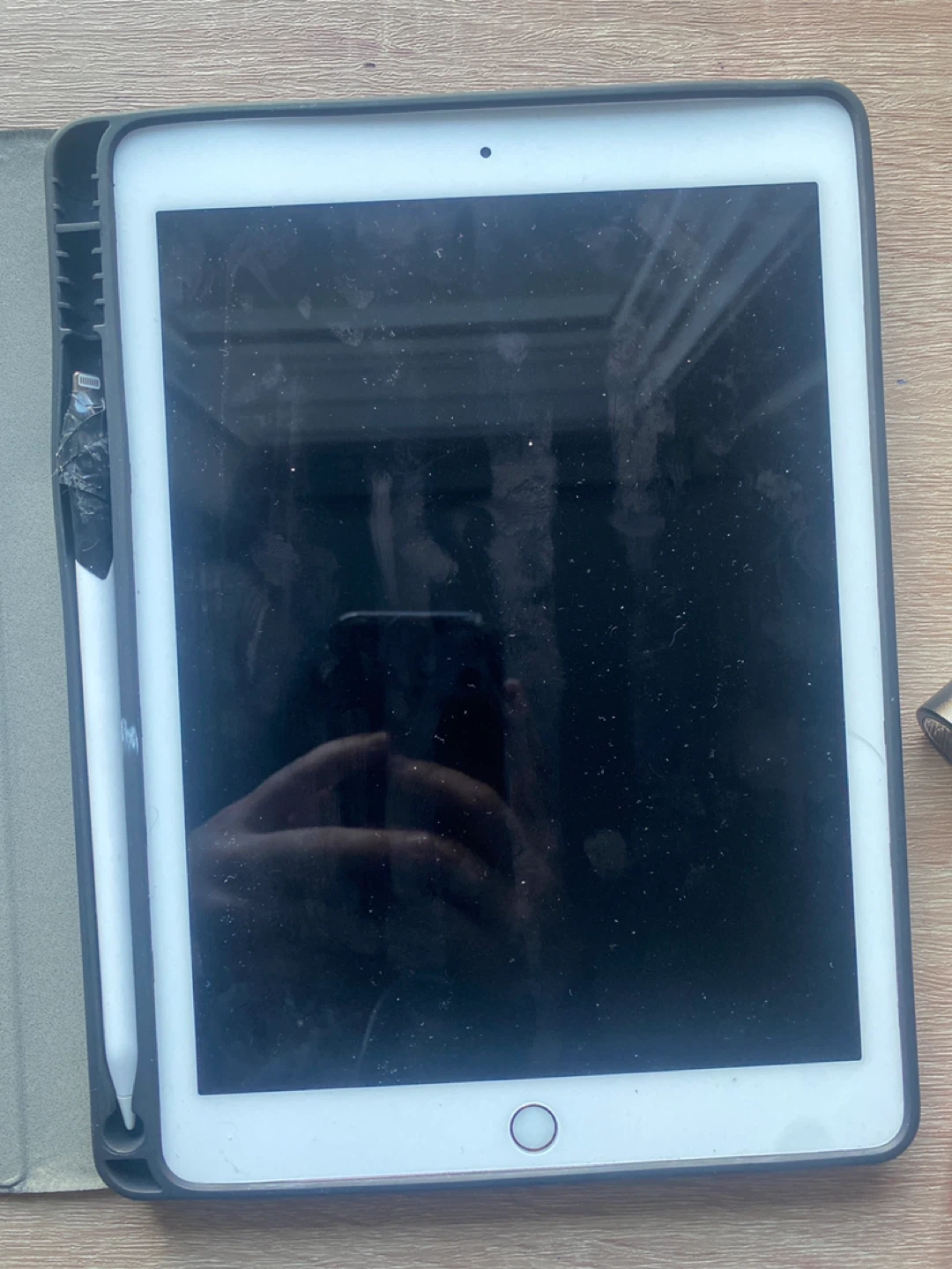 Apple iPad pro 9.7 inch - photo 2