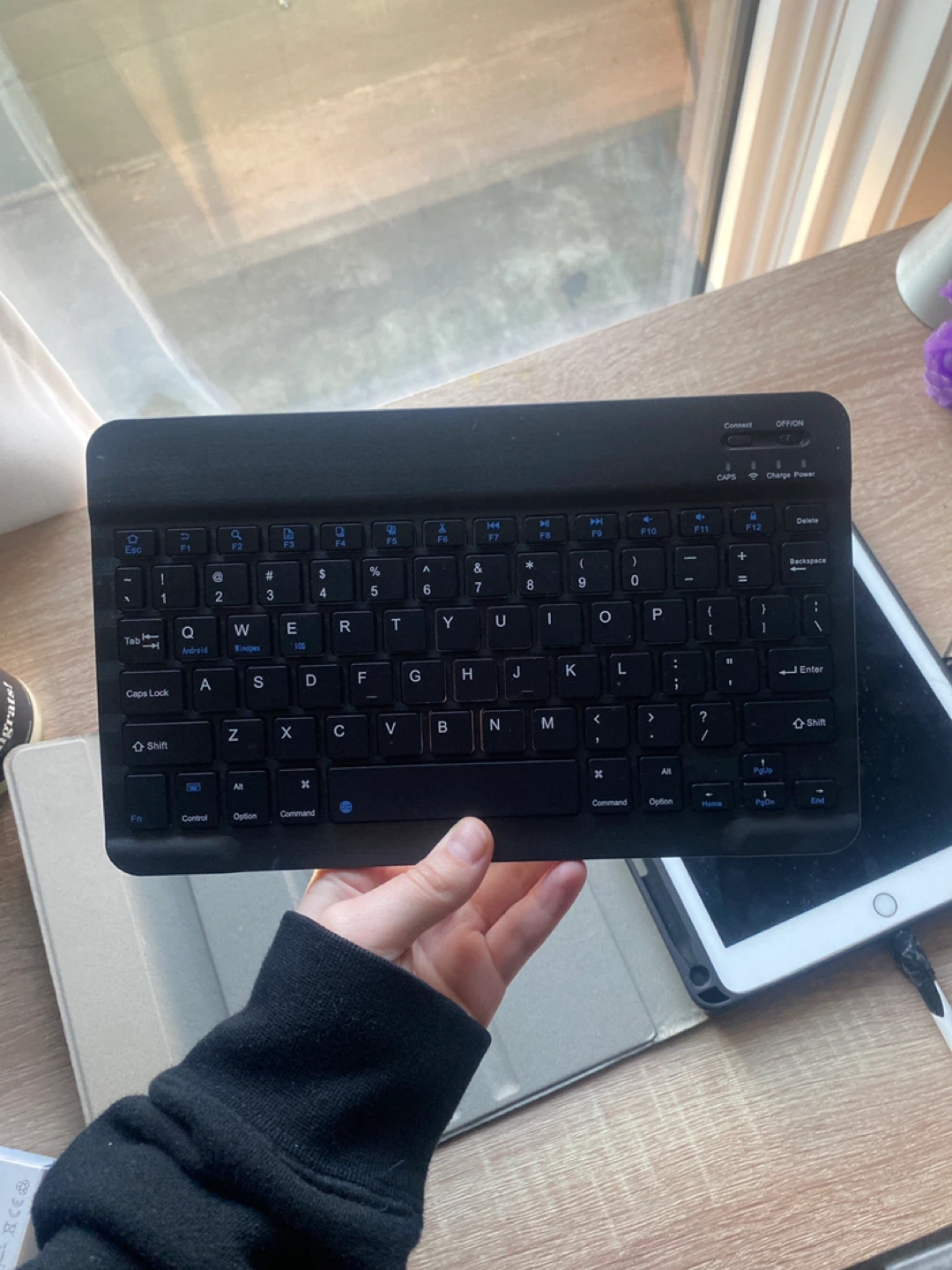 Apple iPad pro 9.7 inch - photo 5