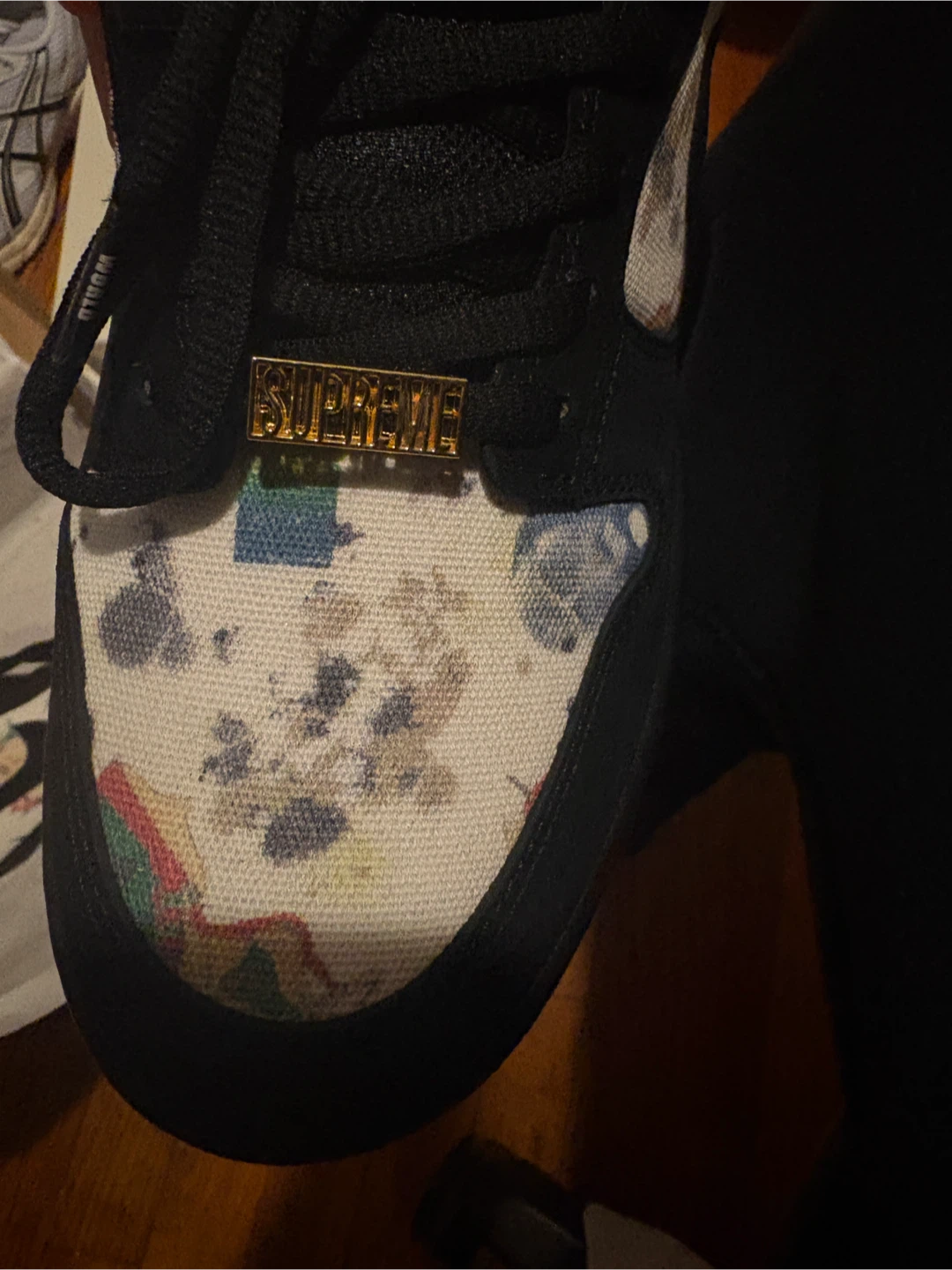 Supreme x Nike SB Dunk Low "Supreme" Sneakers - photo 3